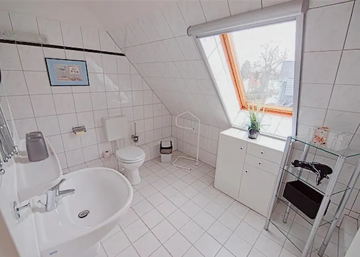 Am Bodden, Fw 8 公寓 青斯特